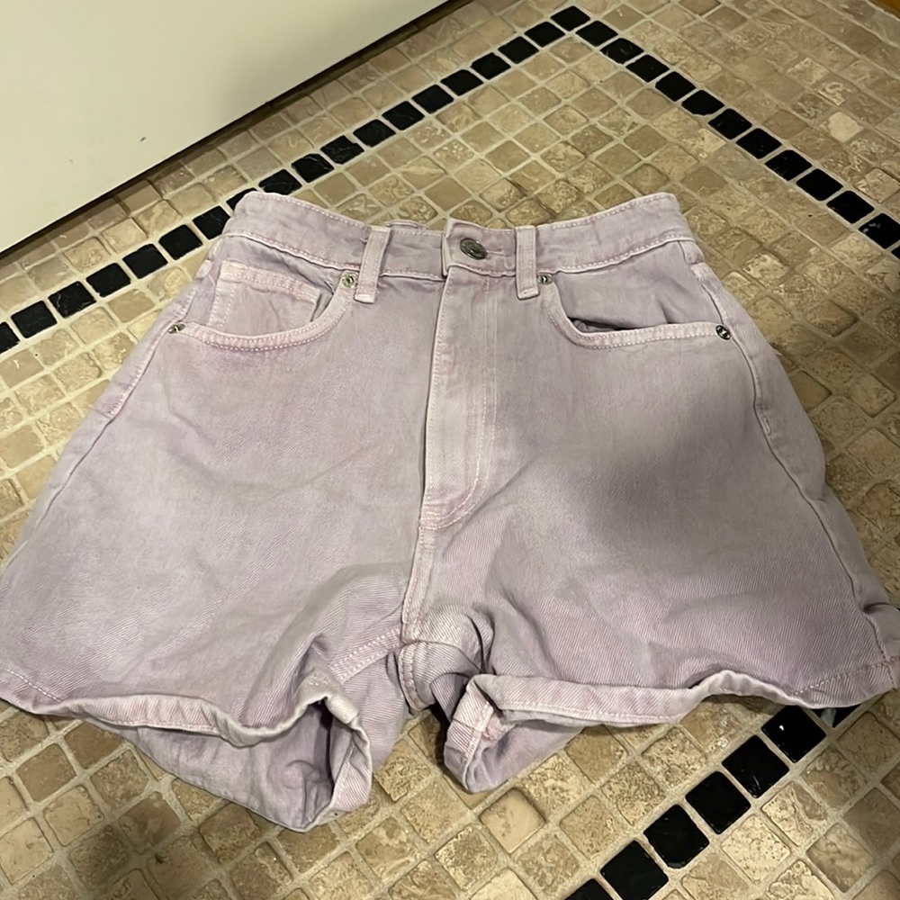 Size 2 Zara light purple jean shorts. High waisted